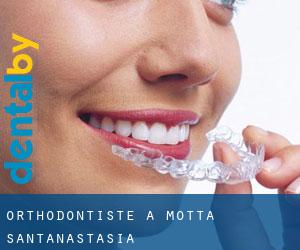 Orthodontiste à Motta Sant'Anastasia